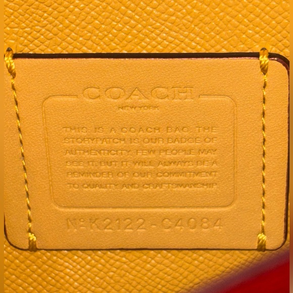 COACH Mollie Tote Bag 25 in Red Apple + Gold ( C4084 ) NWOT - Picture 15 of 17